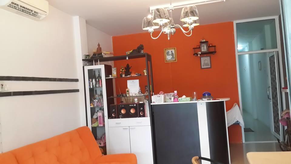 Lemon Tree Motel Σούρατ Τανί Εξωτερικό φωτογραφία